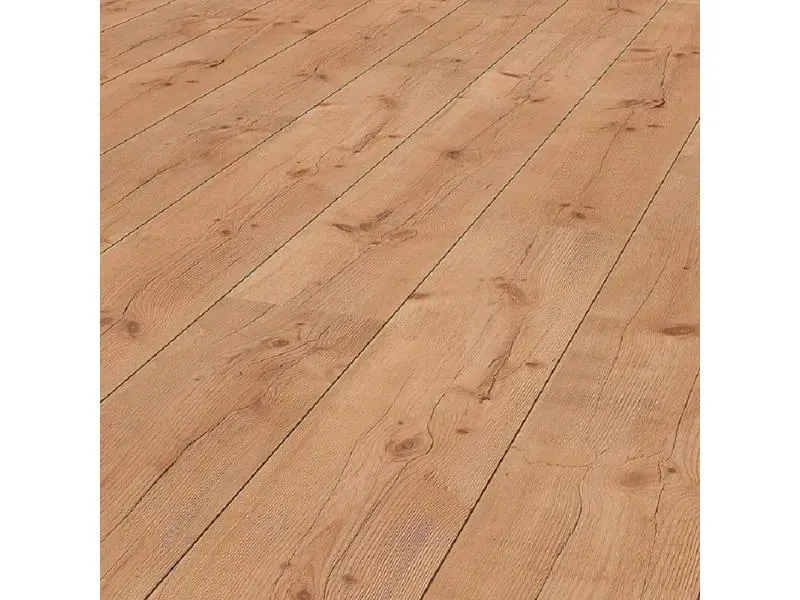 Laminált padló (norvég fenyő, 8mm, NK32)