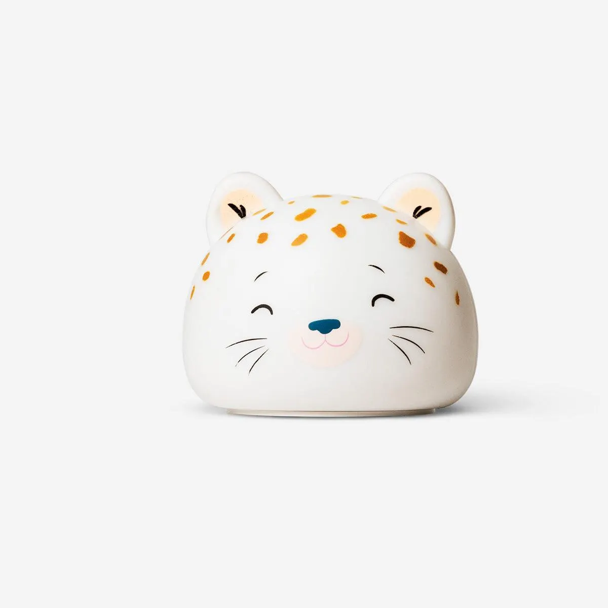 Hangulatos lámpa. Változtatja a színt