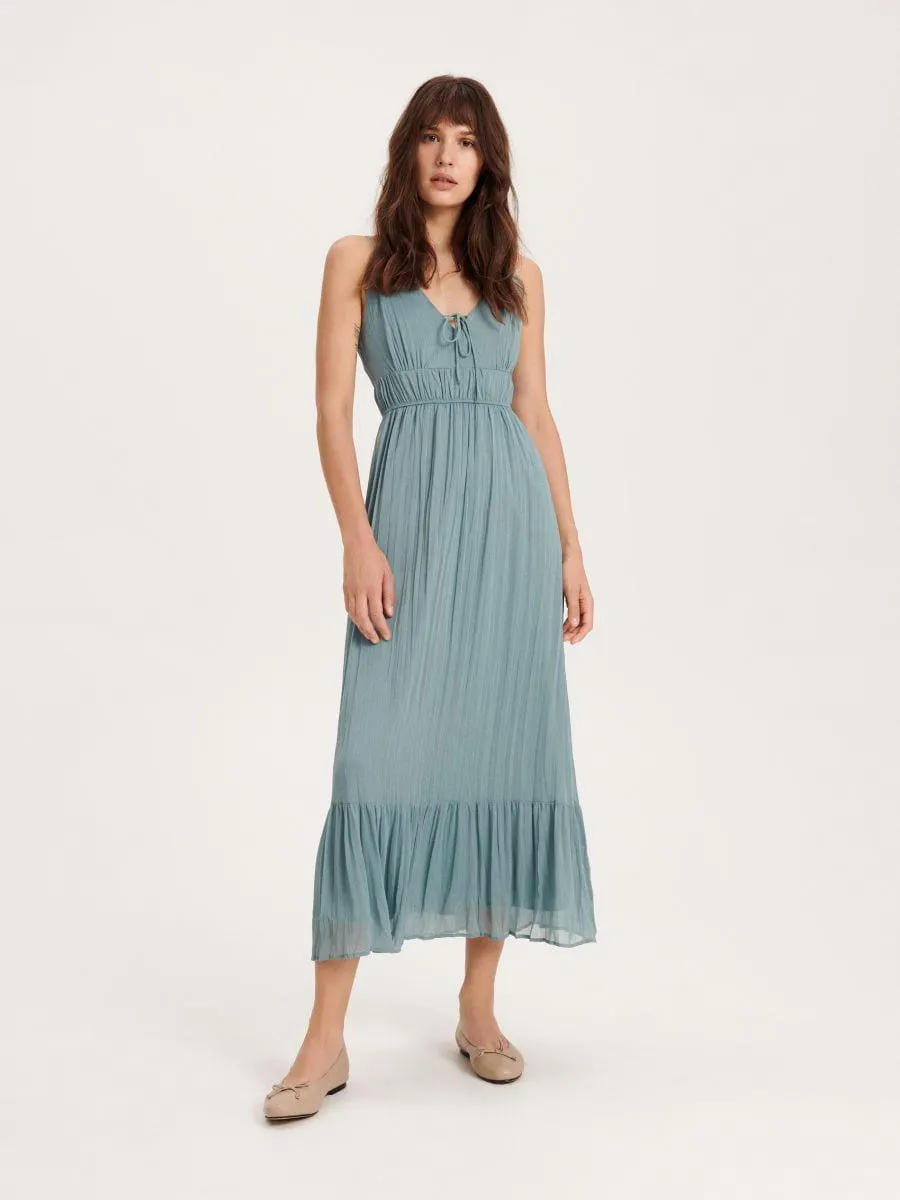 Maxi ruha pántokkal