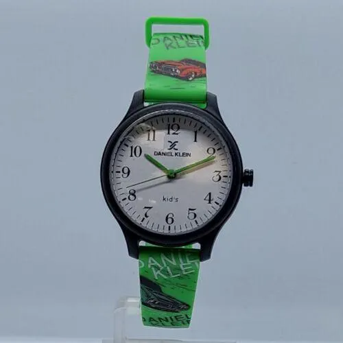 Versenyautós gyerek karóraóra