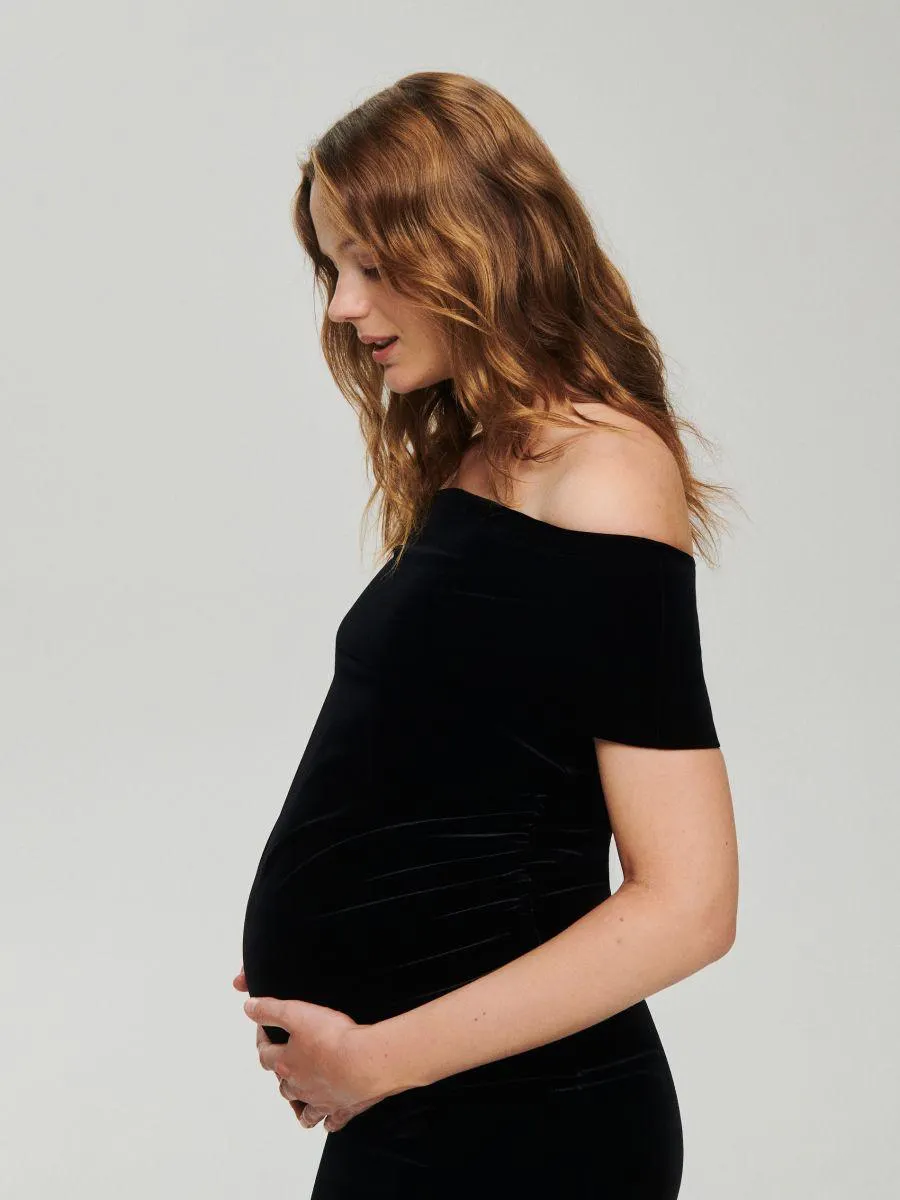 Velurové midi šaty