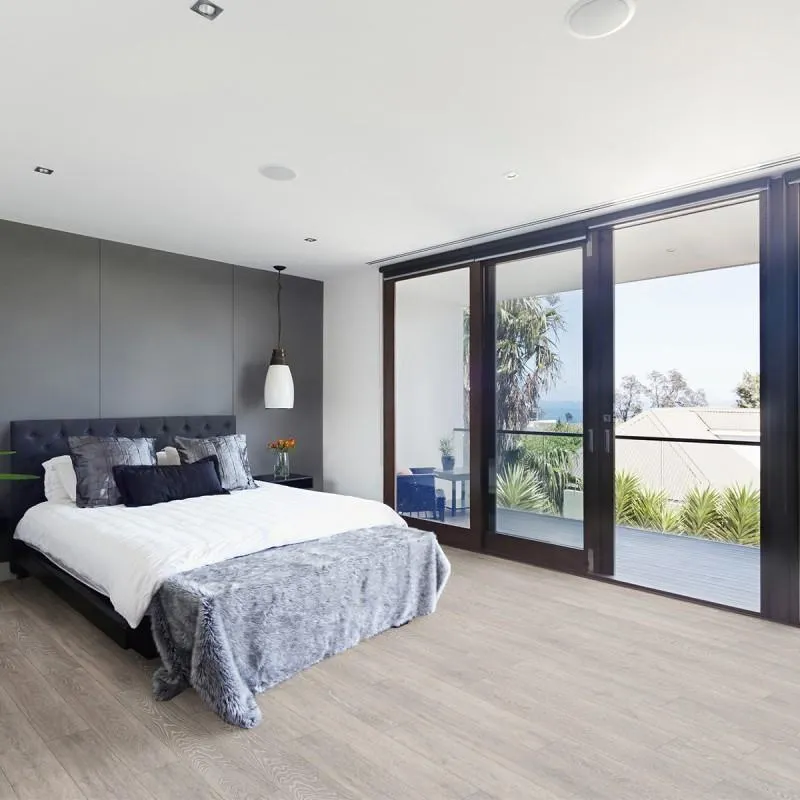 Nedvességálló laminált padló 12 mm/33/V4 Atlantic Boulder tölgy 5542 (Szinkronstruktúr)