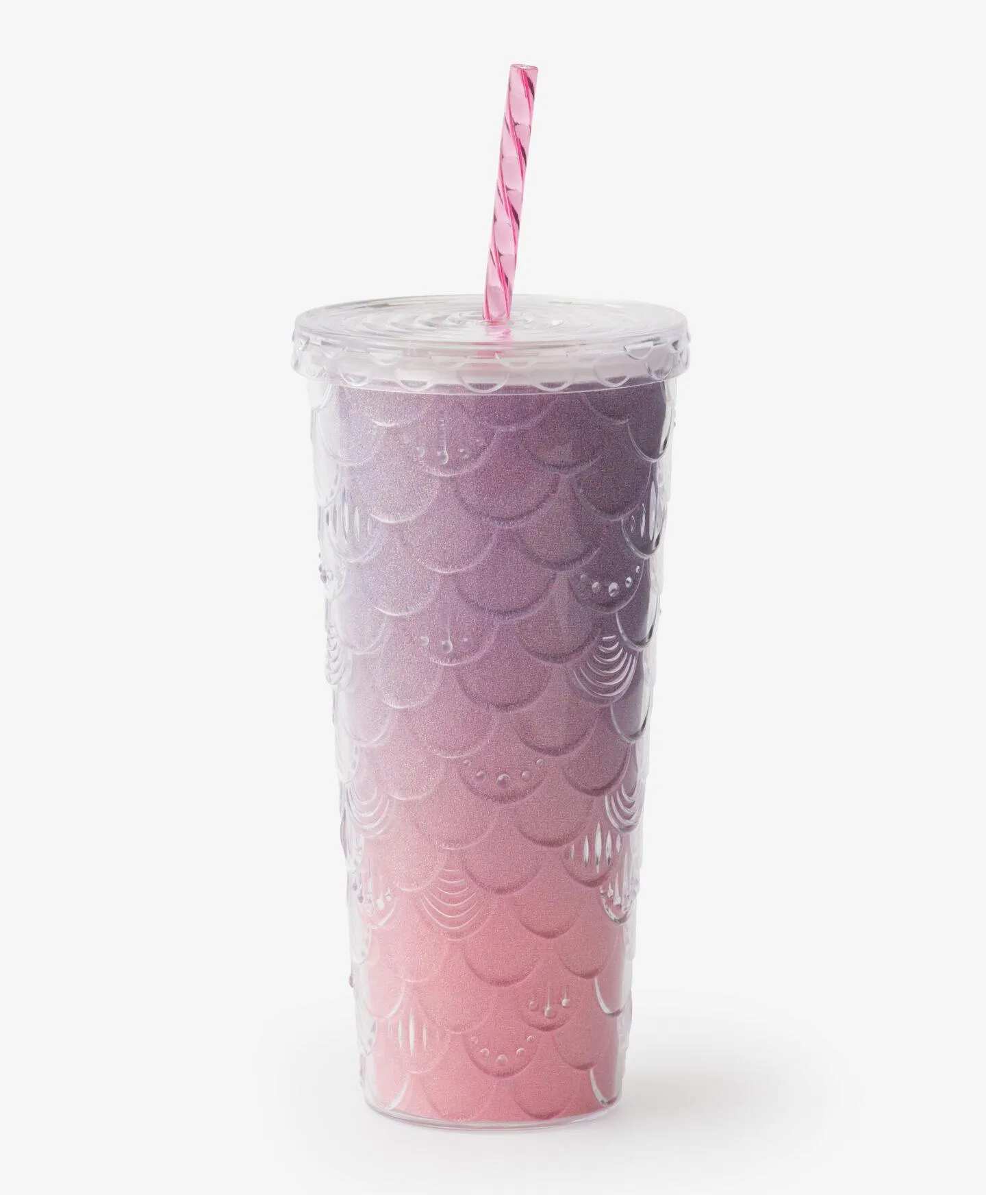 rózsaszín pohár szívószállal