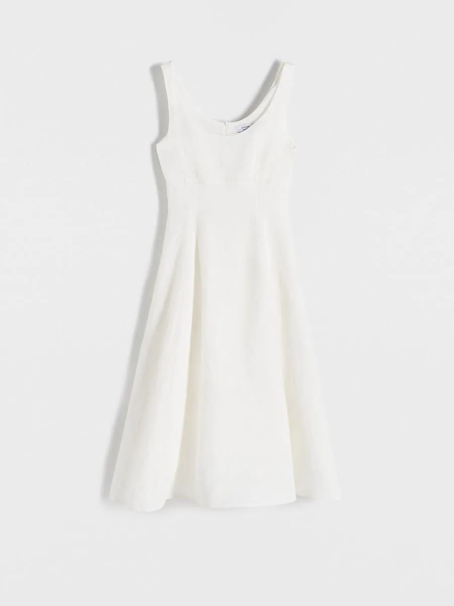 Lenkeverék midiruha