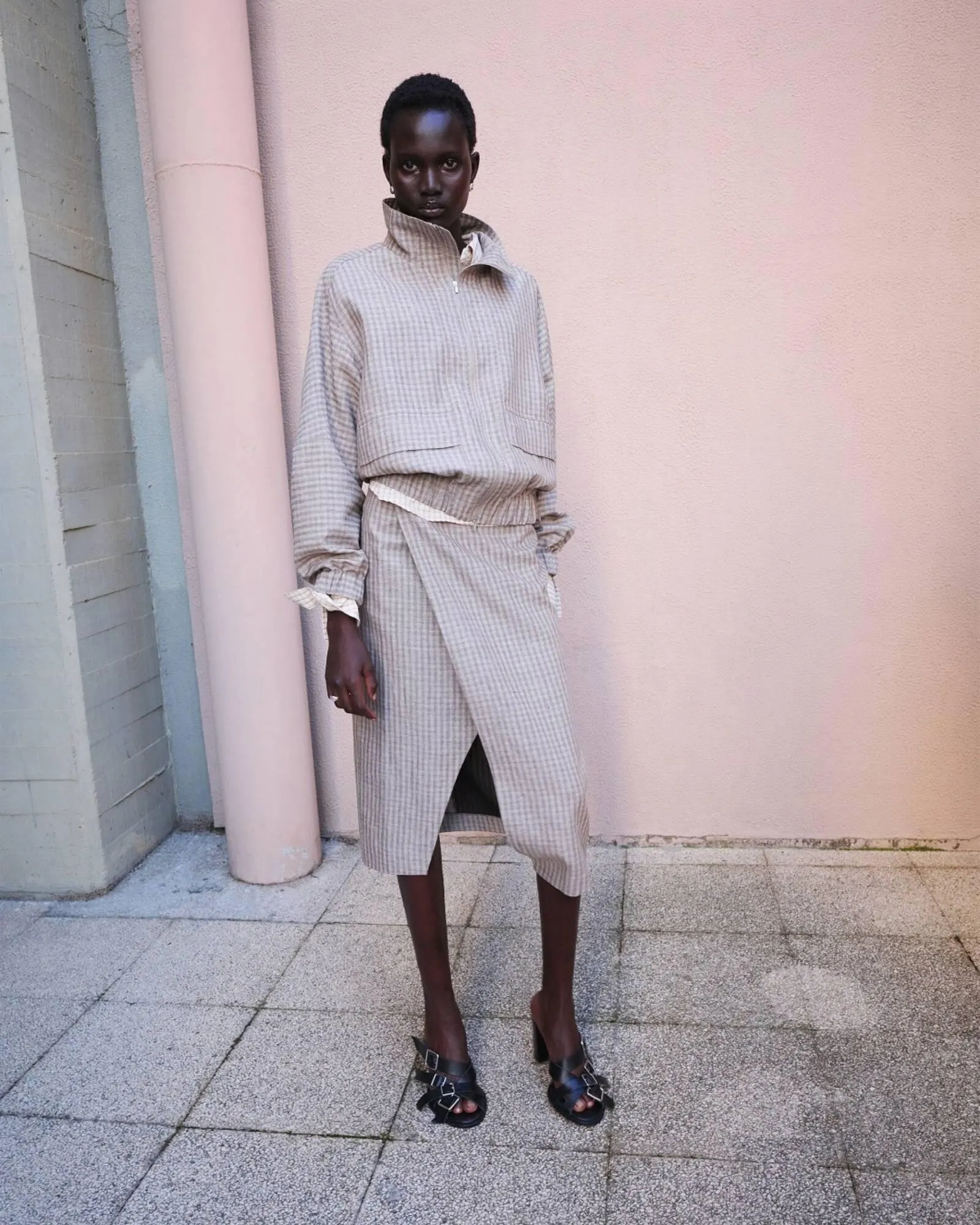 Katalógus Mango akciós újság március 20.-tól április 9.-ig 2026. - Oldal 6