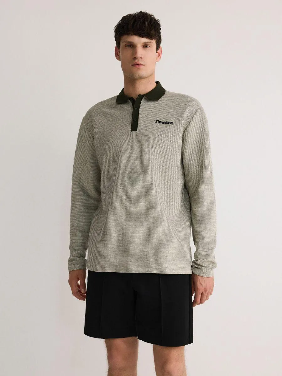 Comfort fit hosszú ujjú, pólóing stílusú felső