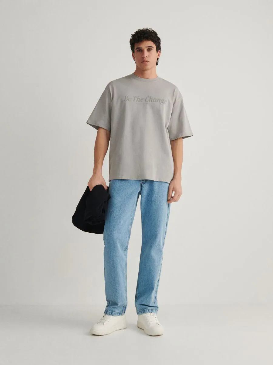 Oversized póló domború mintával