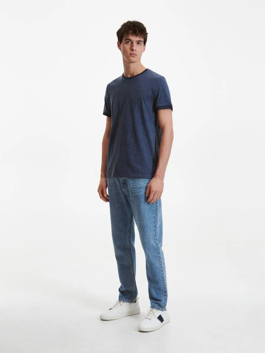 Regular szabású póló