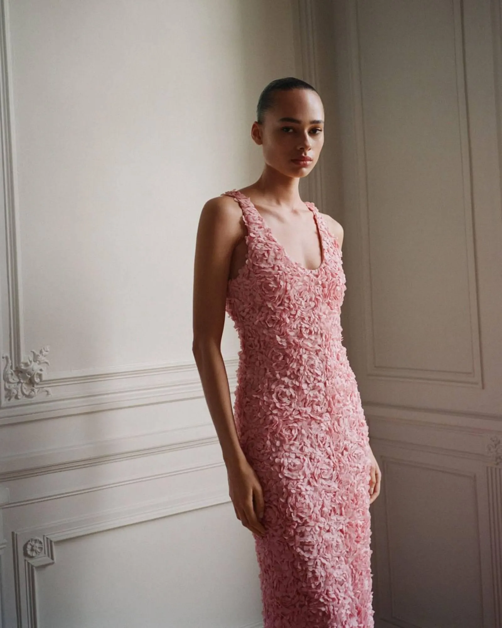 Katalógus Mango akciós újság március 18.-tól április 7.-ig 2025. - Oldal 11