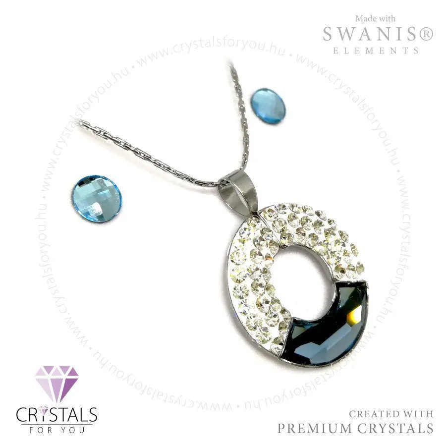 Karika szett sok apró és alul íves Swanis® prémium kristállyal díszítve, rácsos csiszolású fülbevalóval