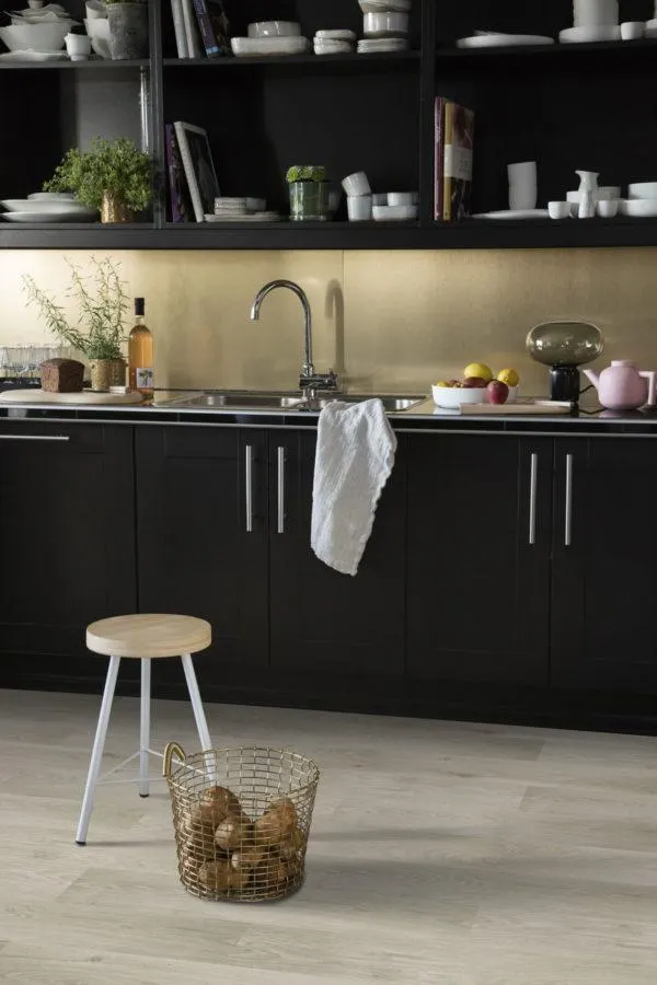 LVT Click 55 Authentic Oak Light Grey Vízálló padló