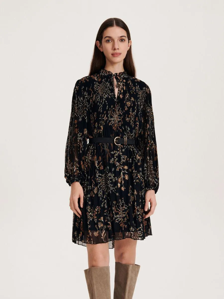 LADIES` DRESS & BELT