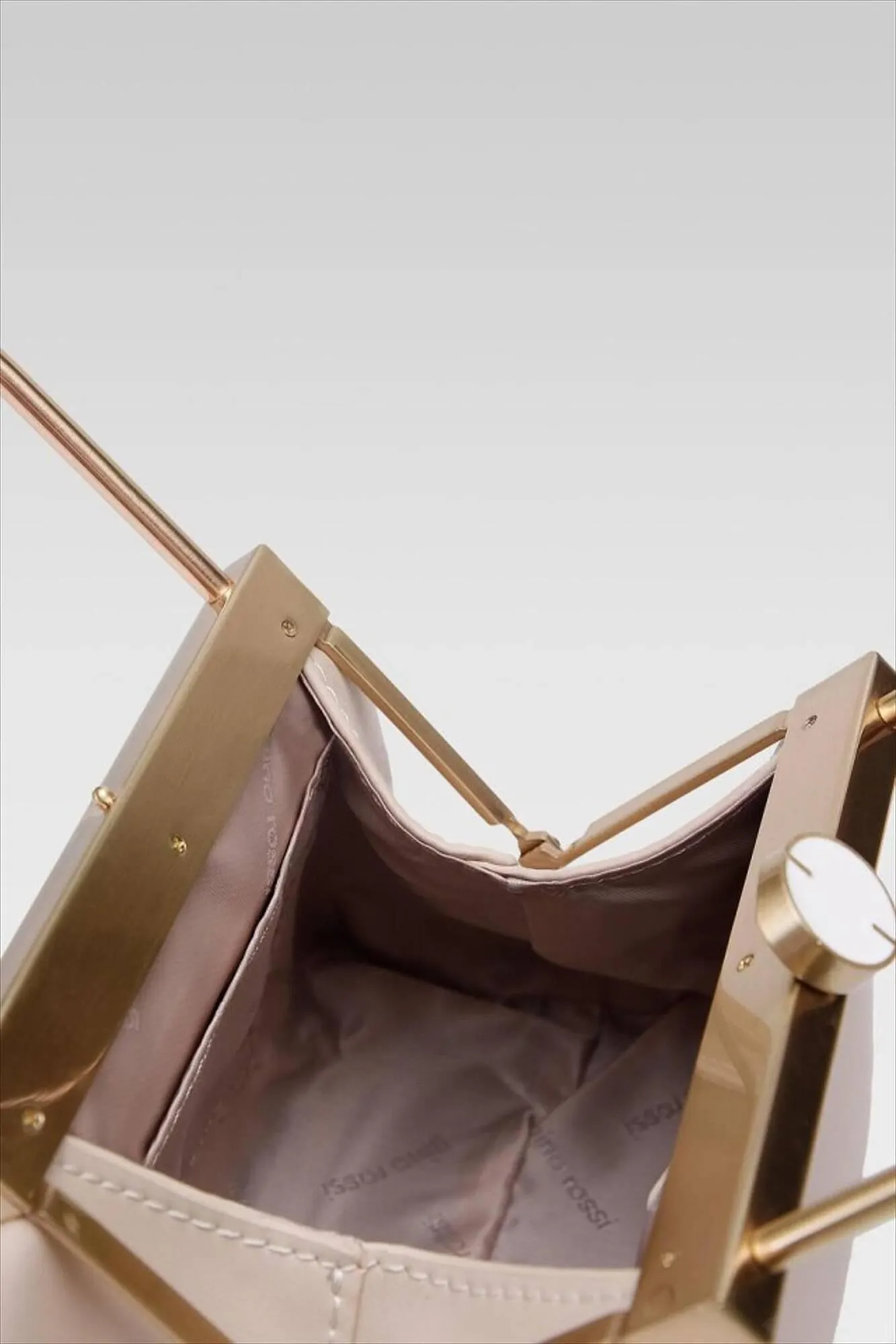 Katalógus CCC akciós újság július 14.-tól július 17.-ig 2023. - Oldal 53