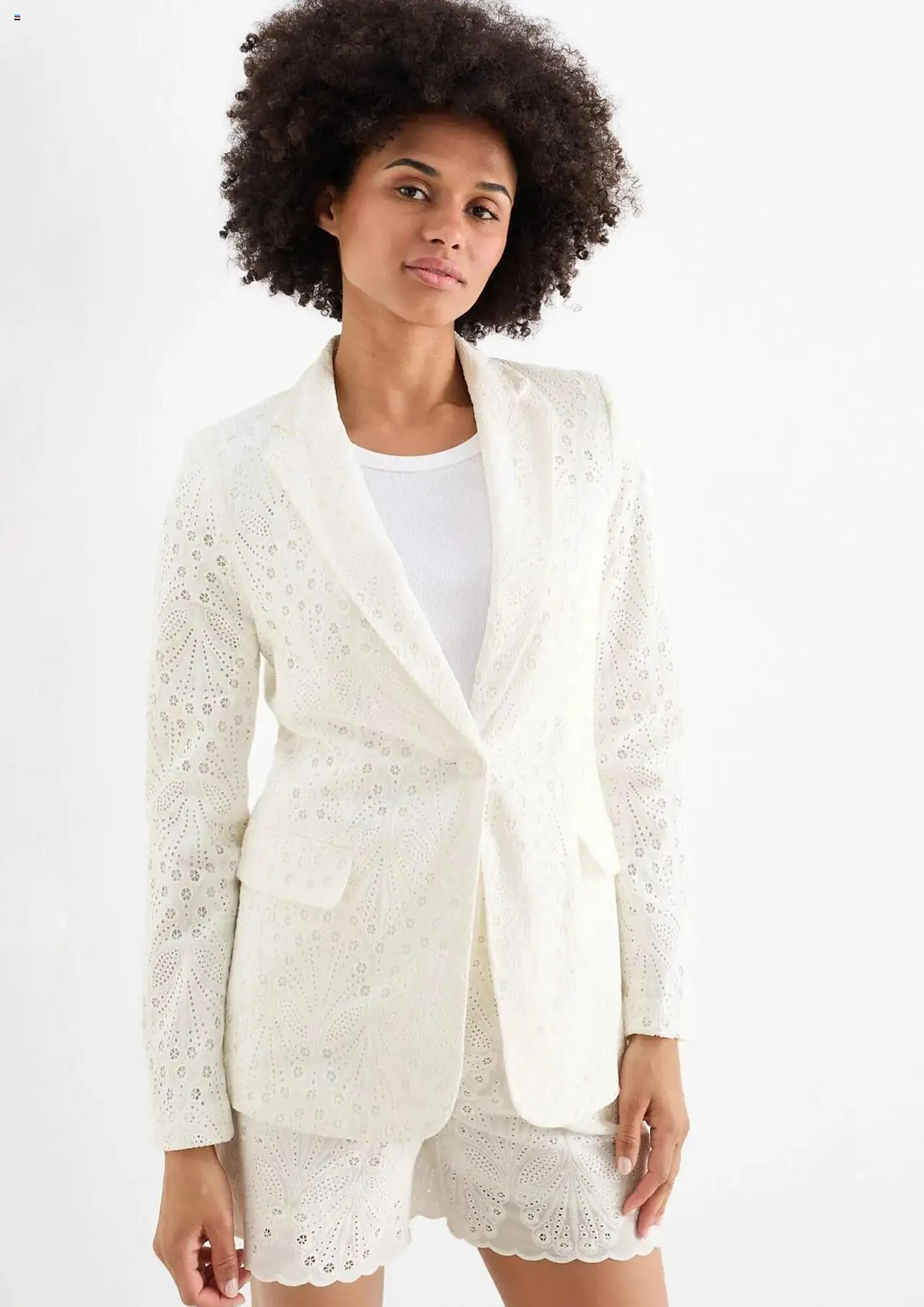 Folheto Folheto C&A de 1 de maio até 31 de maio 2025 - Pagina 13