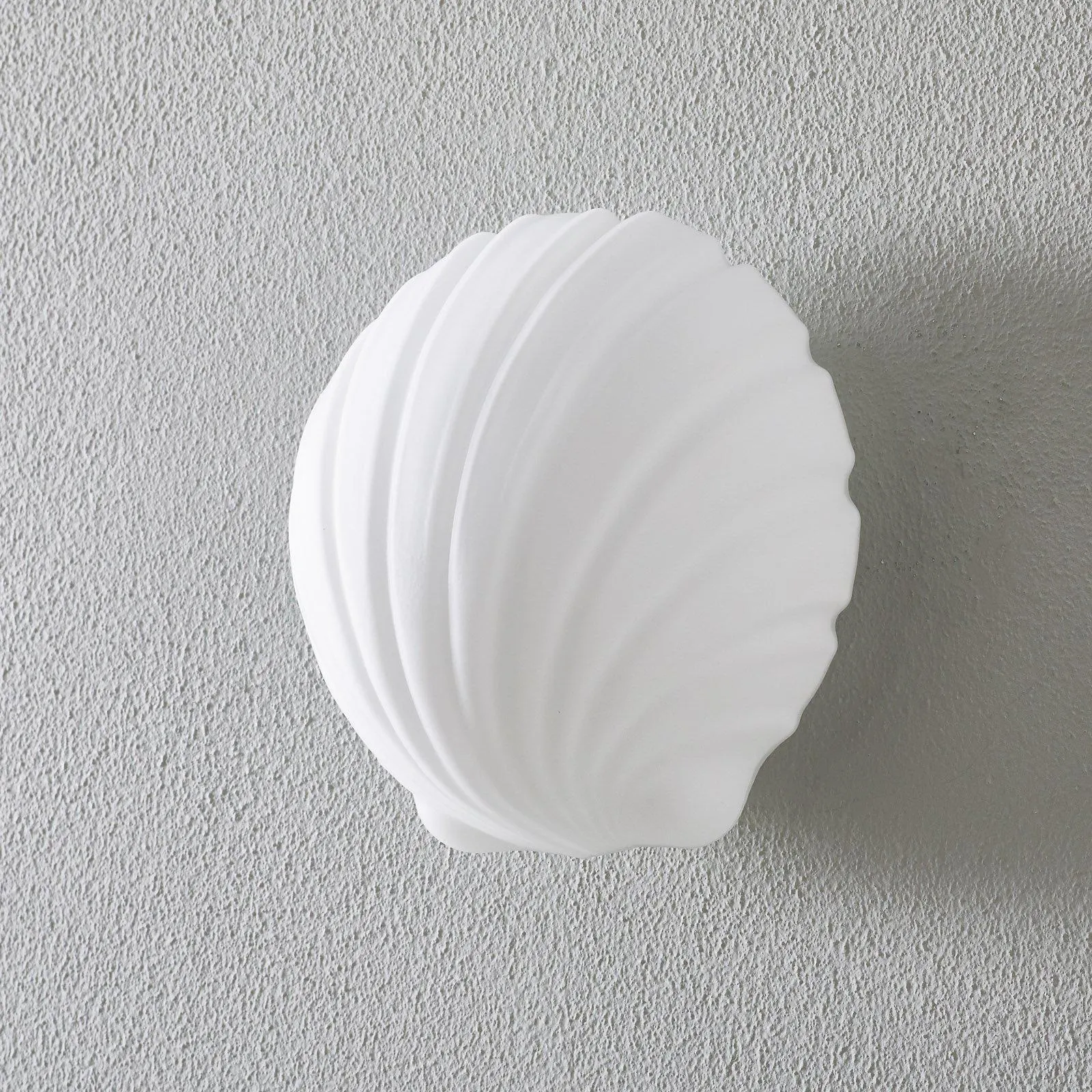 Falilámpa Mydi üvegből, fehér szatén kivitelben