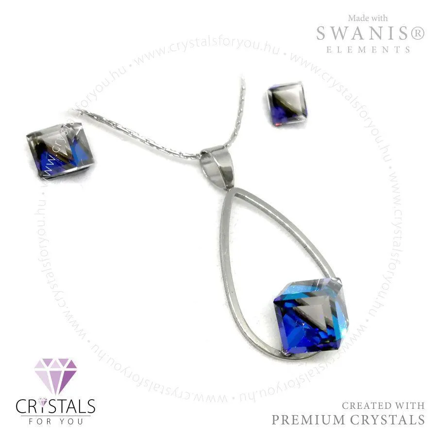 Csepp alakú keretben kocka medálos szett Swanis® prémium kristállyal díszítve