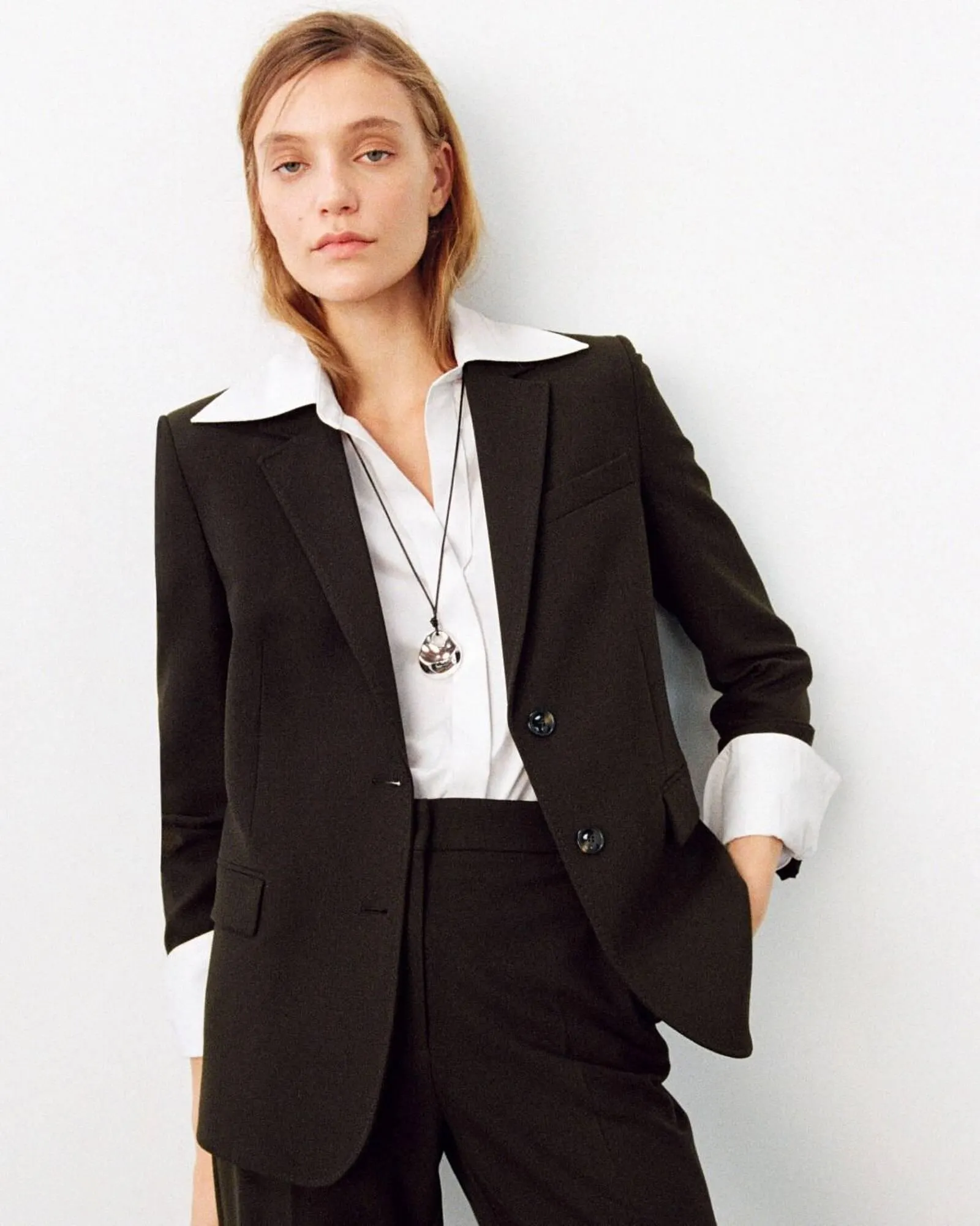 Katalógus Mango akciós újság január 16.-tól február 5.-ig 2026. - Oldal 7