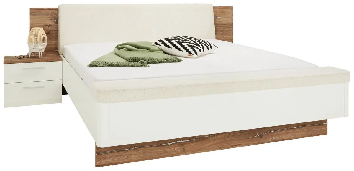 Éjjeliszekrénnyel Synchro