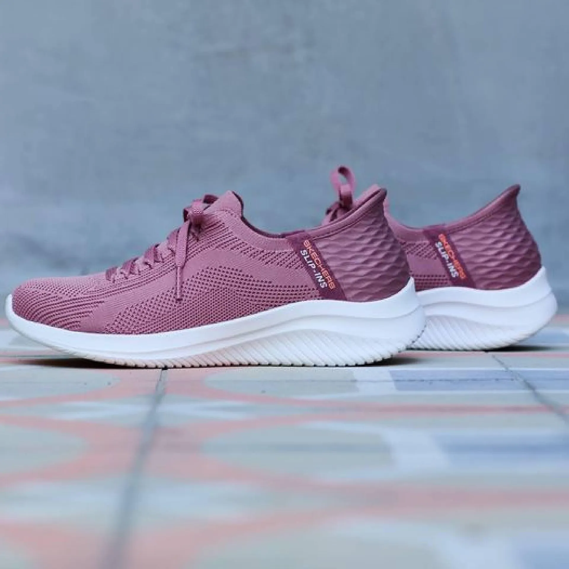 Katalógus SKECHERS akciós újság március 29.-tól április 9.-ig 2024. - Oldal 