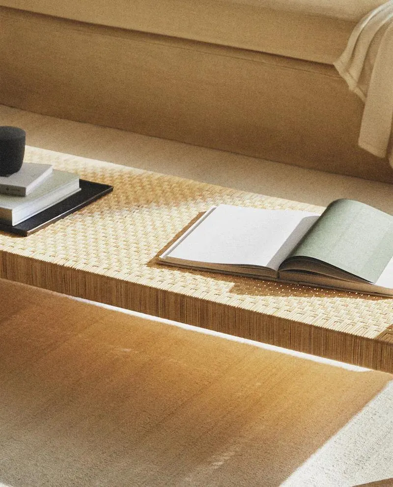 WOOD AND RATTAN DAY BED