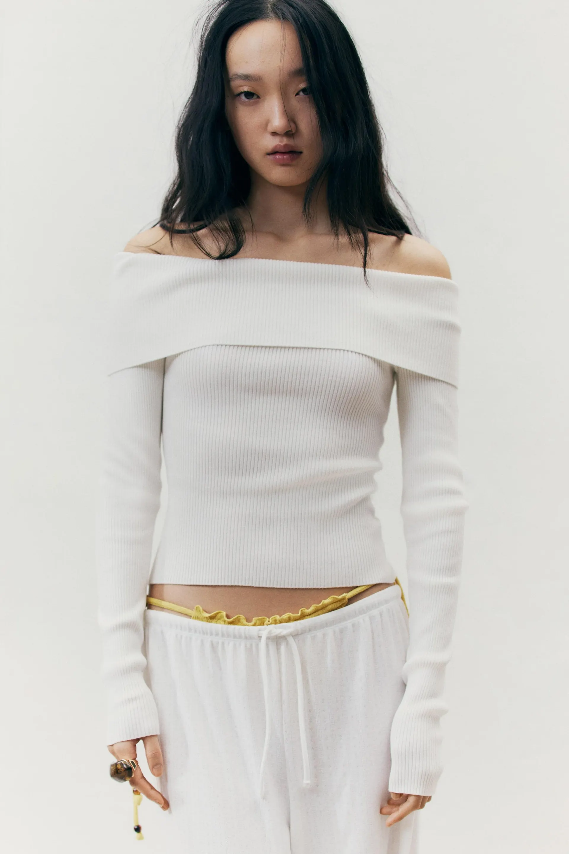 Wide drawstring trousers