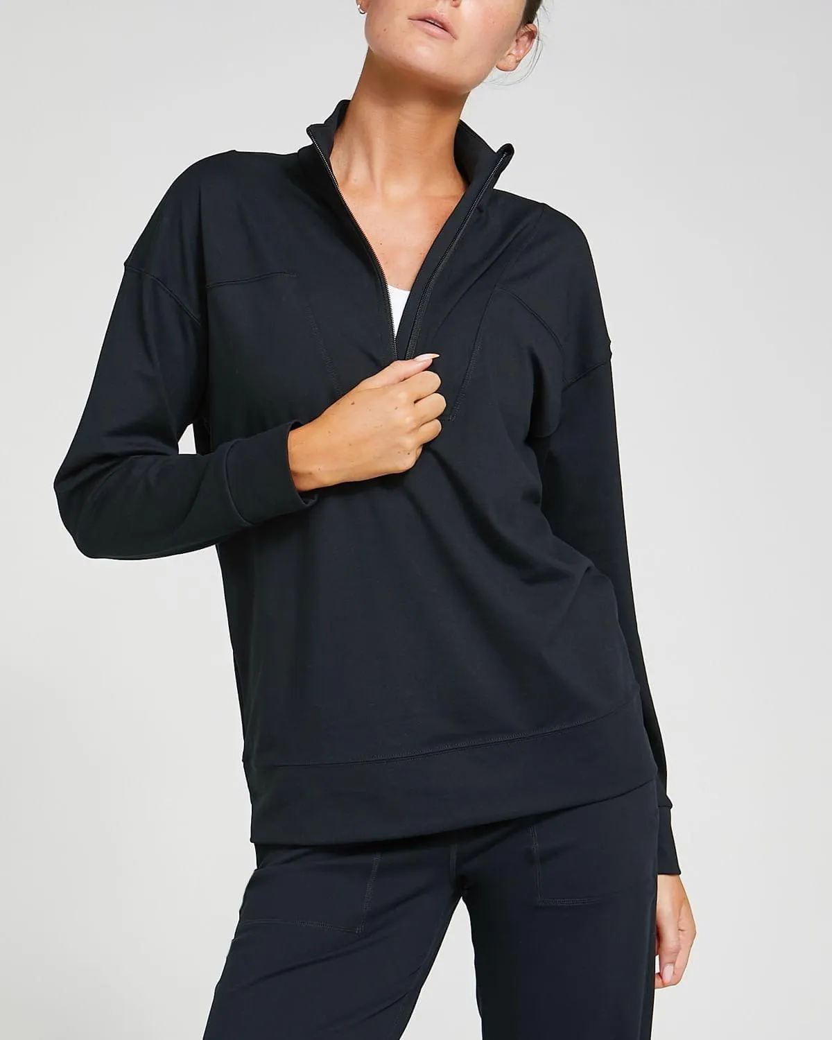 Contour Quarter Zip Training Top