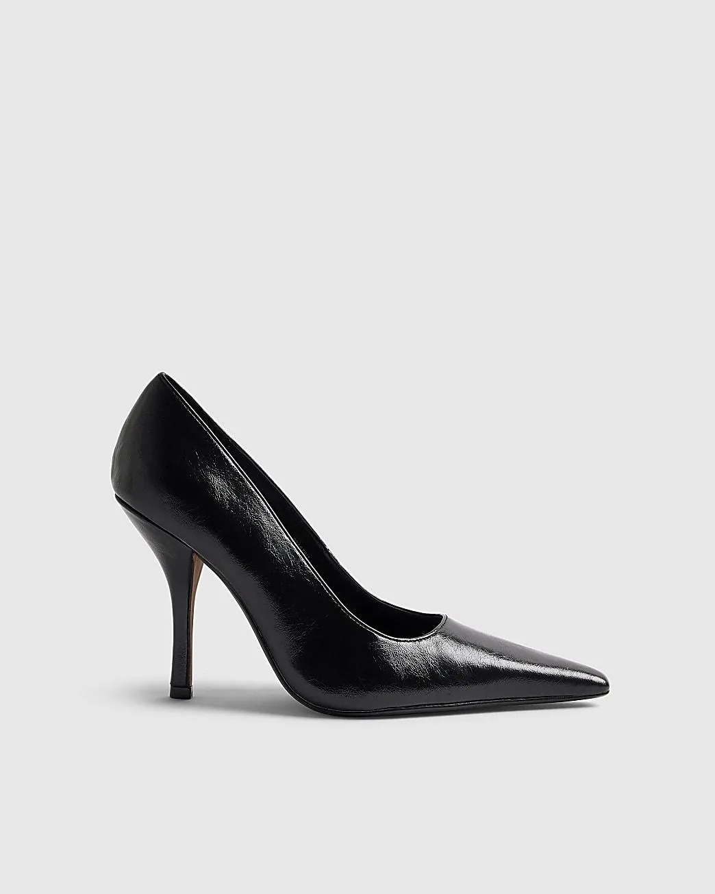 Black Long Chisel Toe Court Heels