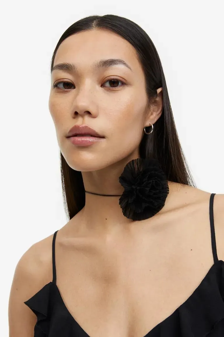 Flounce-trimmed crêpe dress