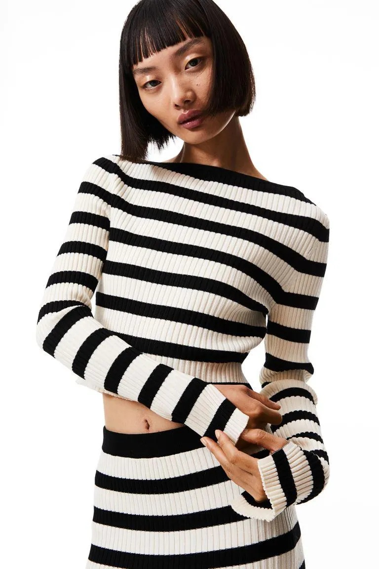 Rib-knit cropped top