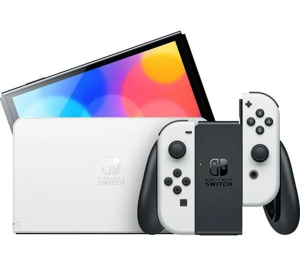 NINTENDO Switch OLED (White) & EA Sports FC 24 Bundle