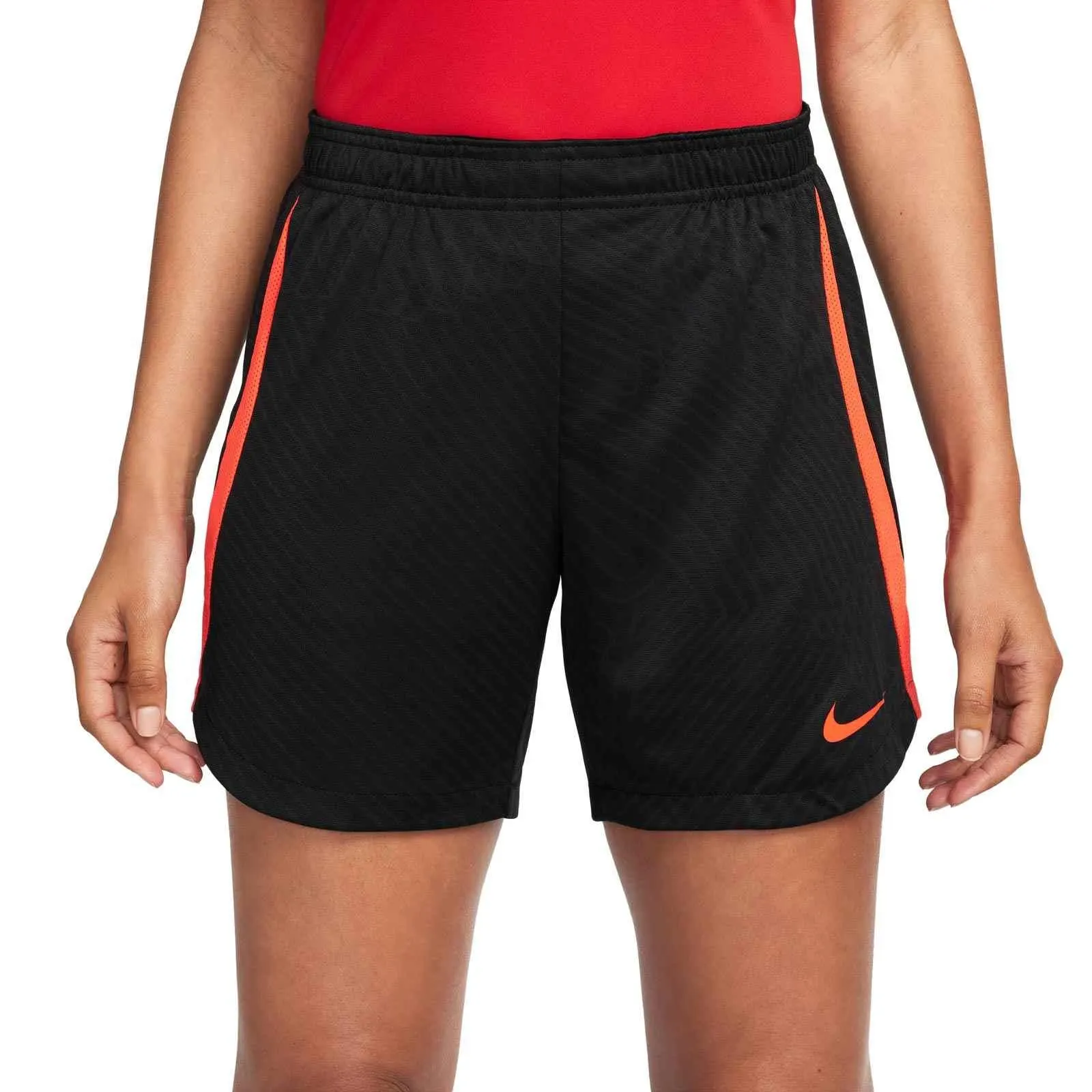NIKE DRI-FIT STRIKE WOMENS SOCCER SHORTS