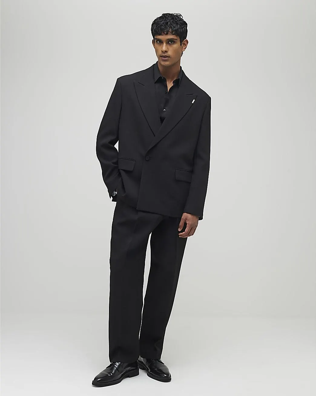 Black Relaxed Fit Pleated Suit Trousers