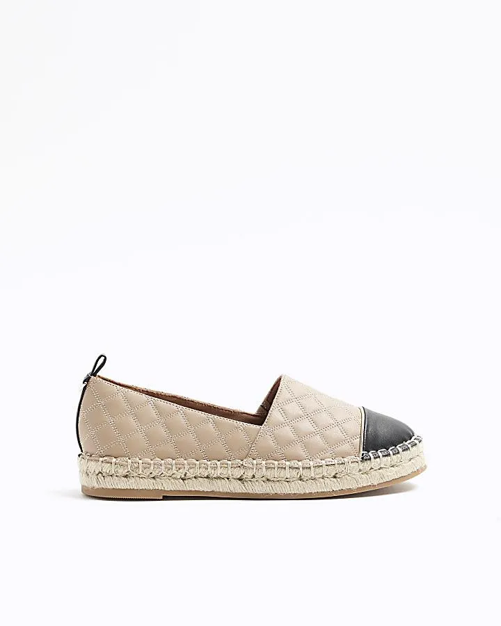 Beige wide fit quilted espadrille shoes
