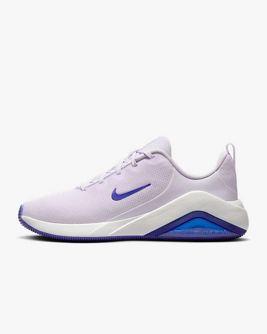 Nike Bella 7
