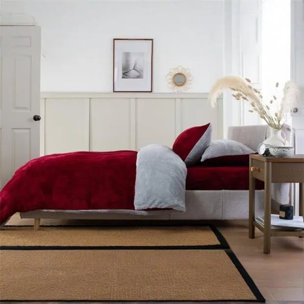 Fitted Flat and Fitted Sheets