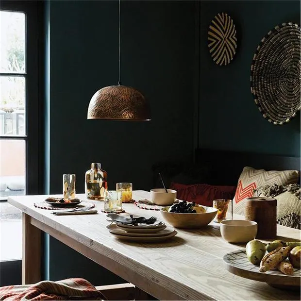 Global Explorer Explorer Chevron Stripe Wall Plate