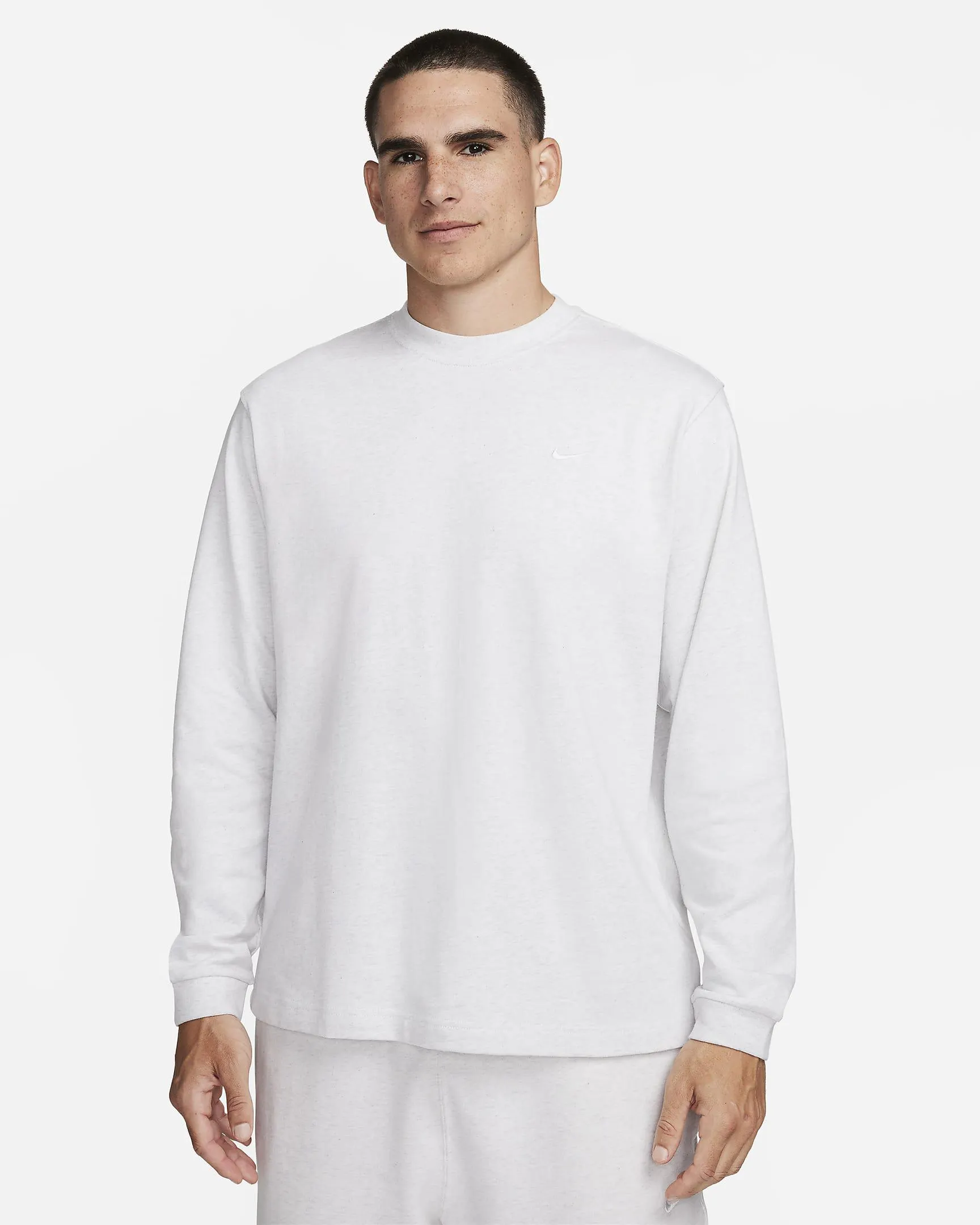 Nike Solo Swoosh