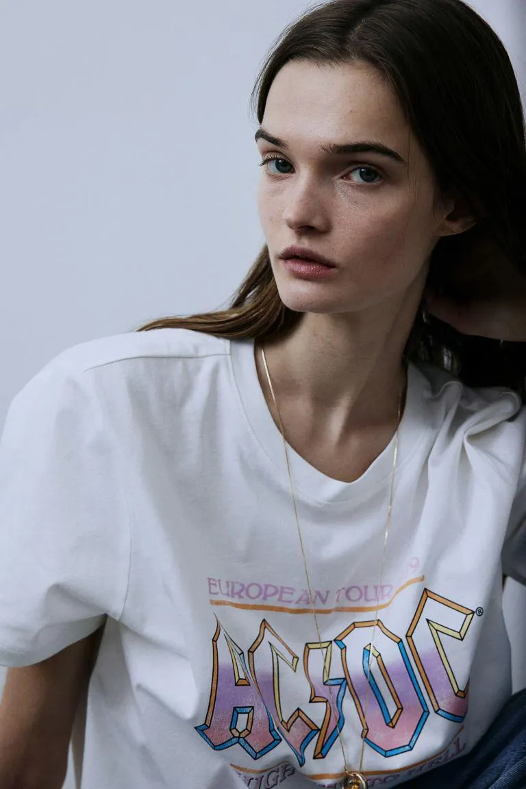 T-shirt with a motif