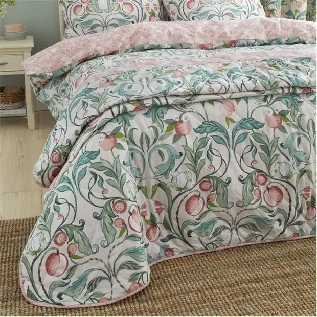 Floral Reversible Quilted Bedspread