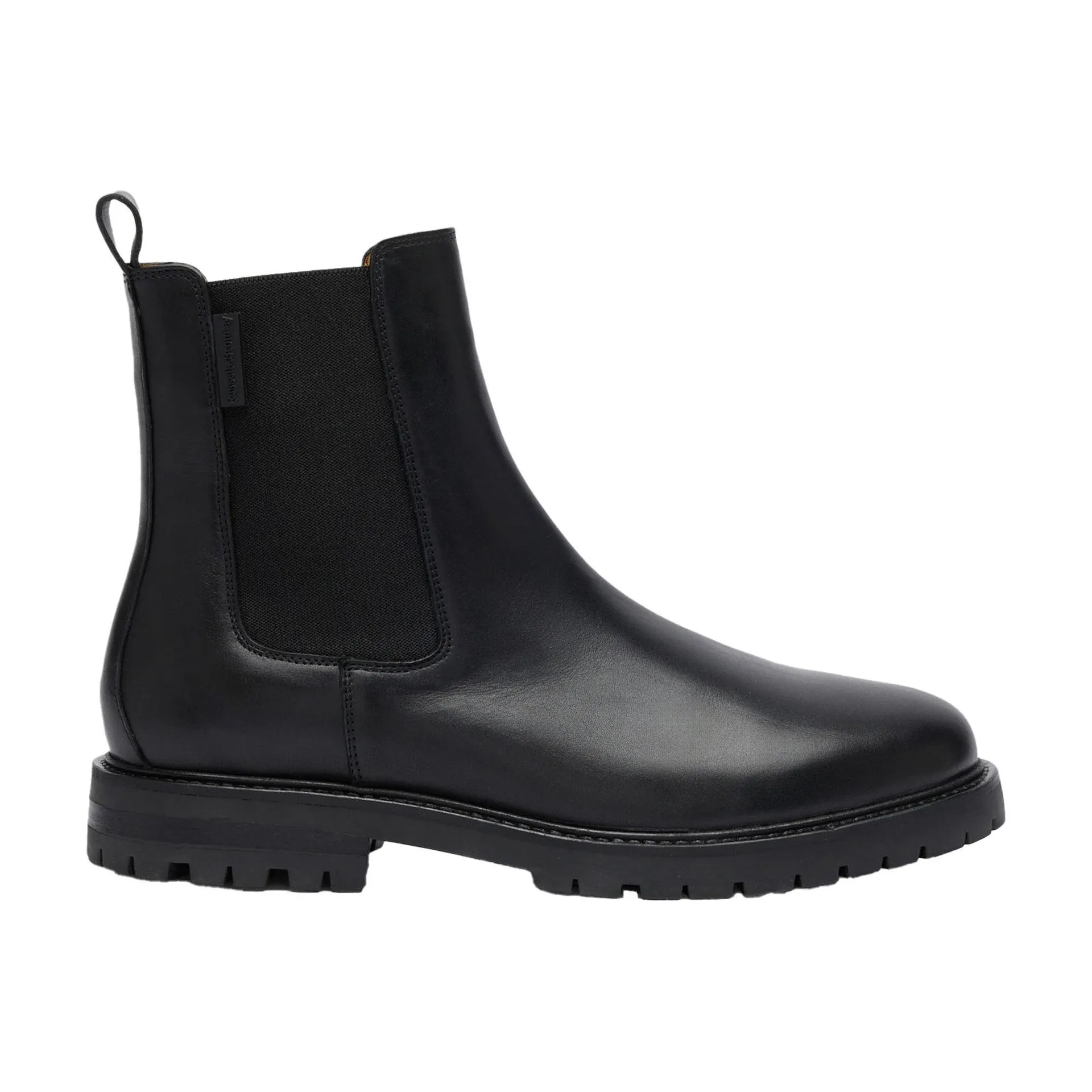 Amaro Cleated Chelsea Boots