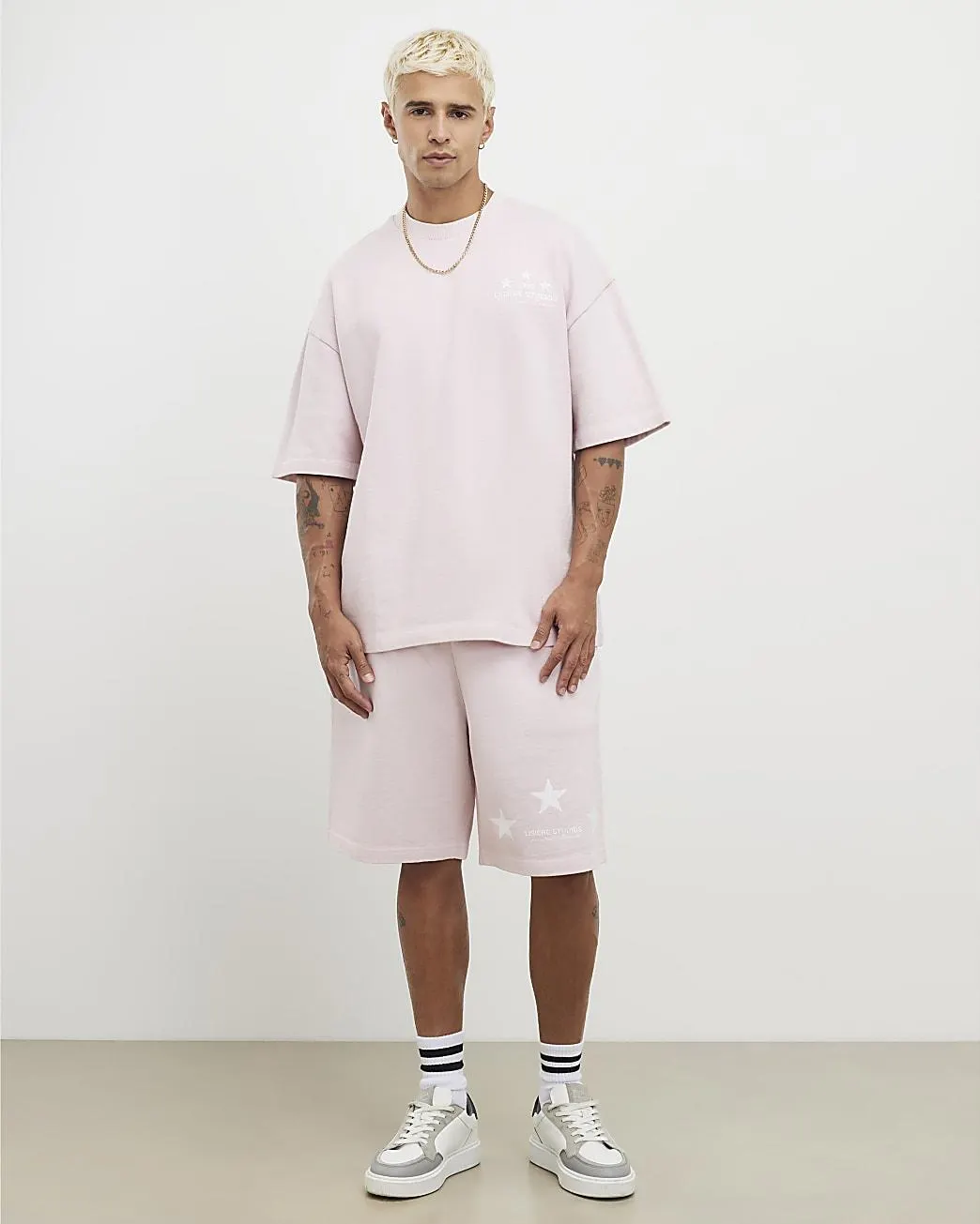 Pink Oversized Fit Pink Lisiere Shorts