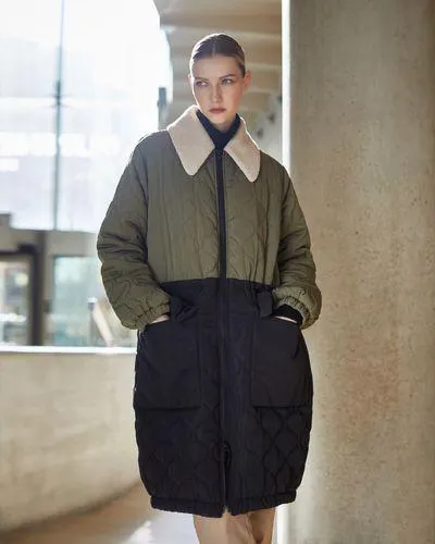 Carolyn Donnelly The Edit Two-Toned Borg Collar Coat