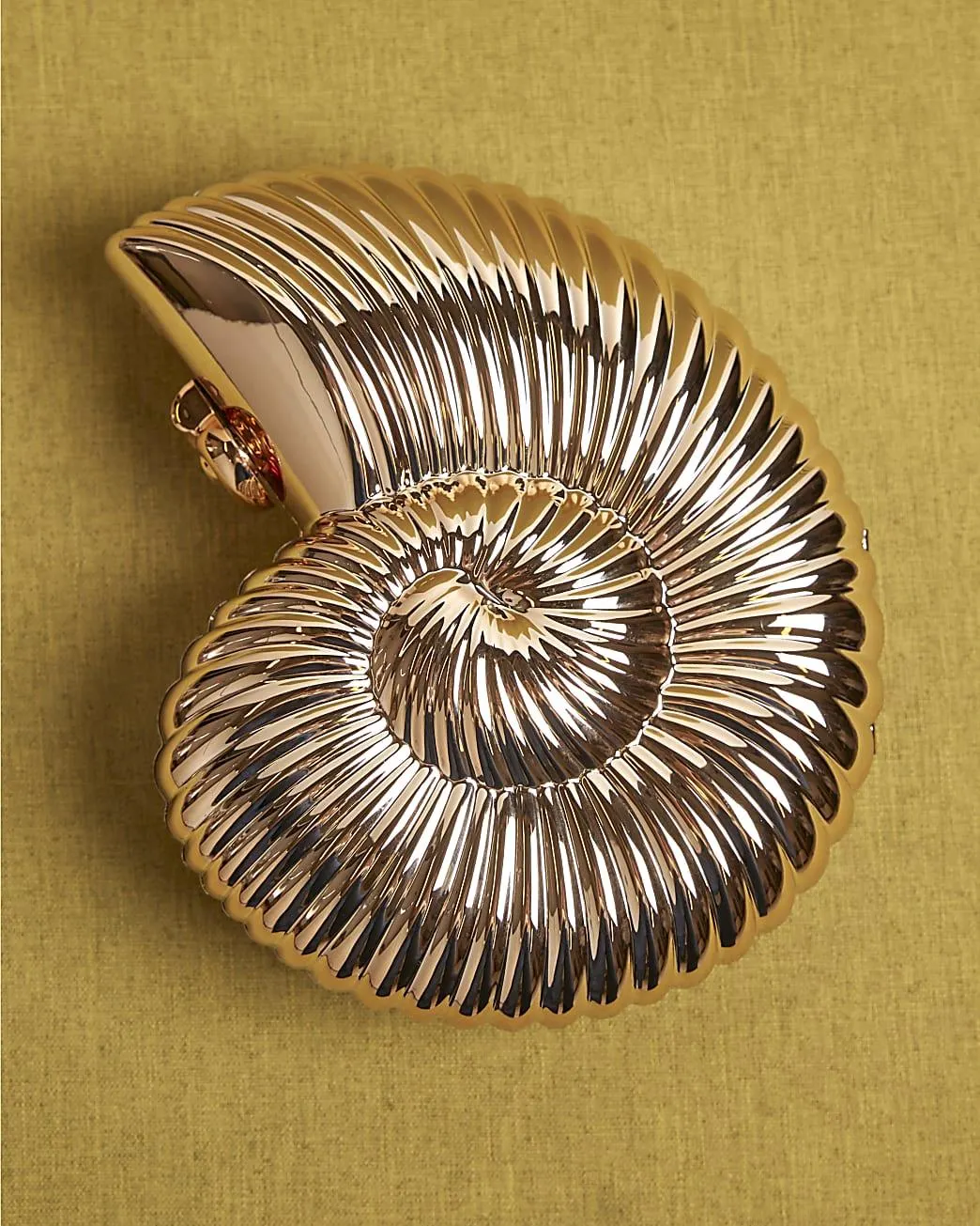 Gold Shell Metal Clutch Bag