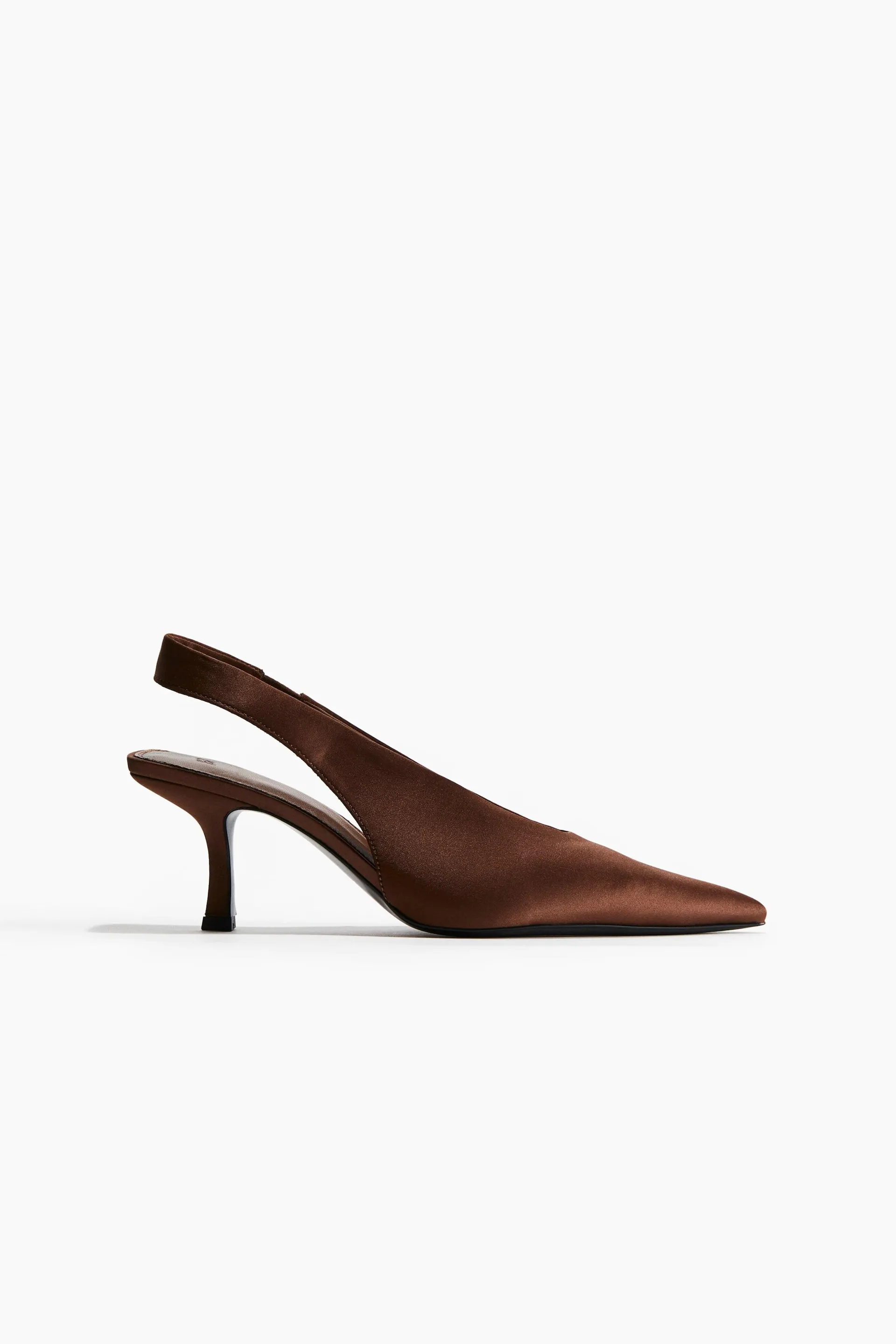 Pointed slingbacks