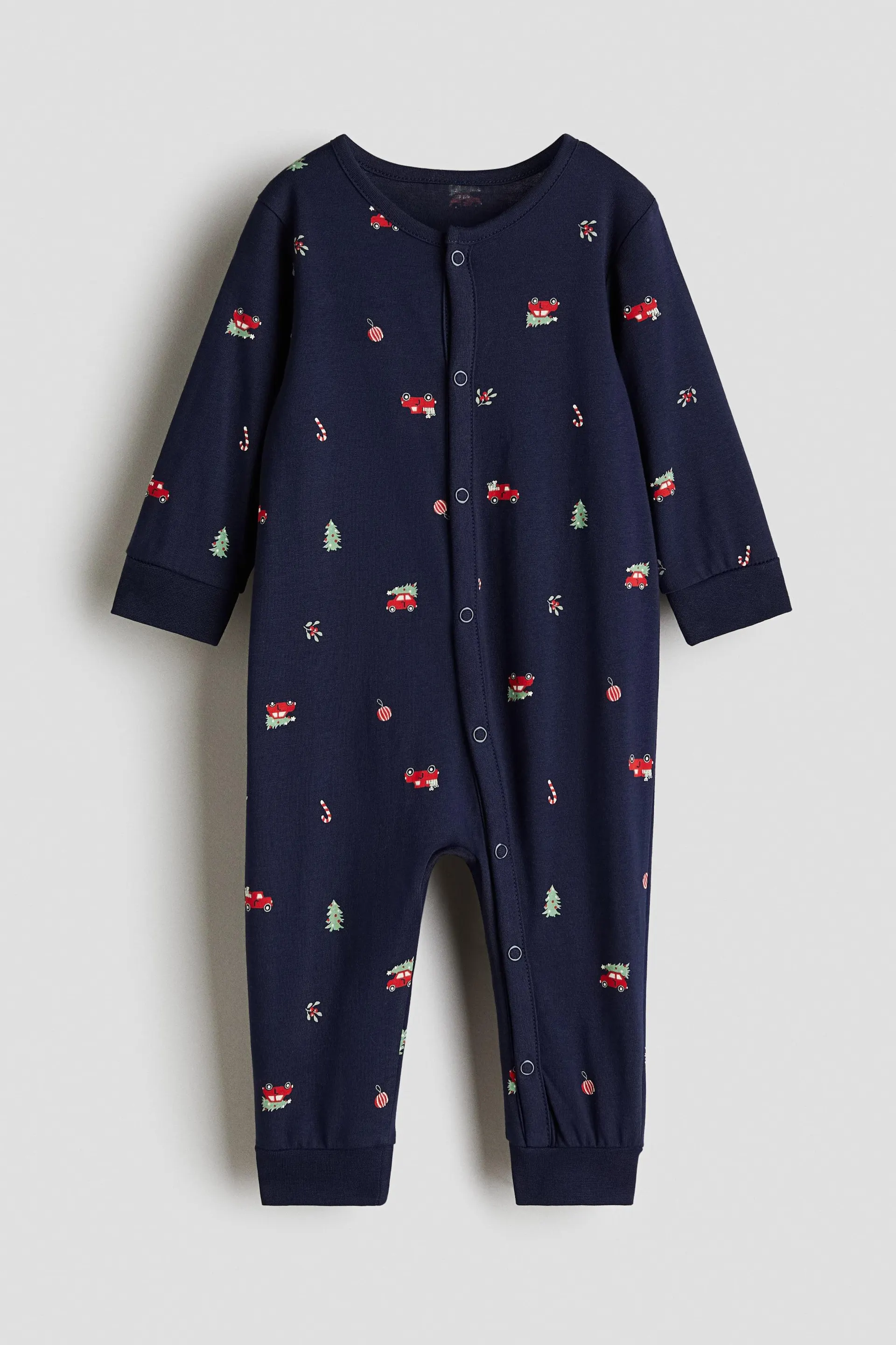 Patterned sleepsuit