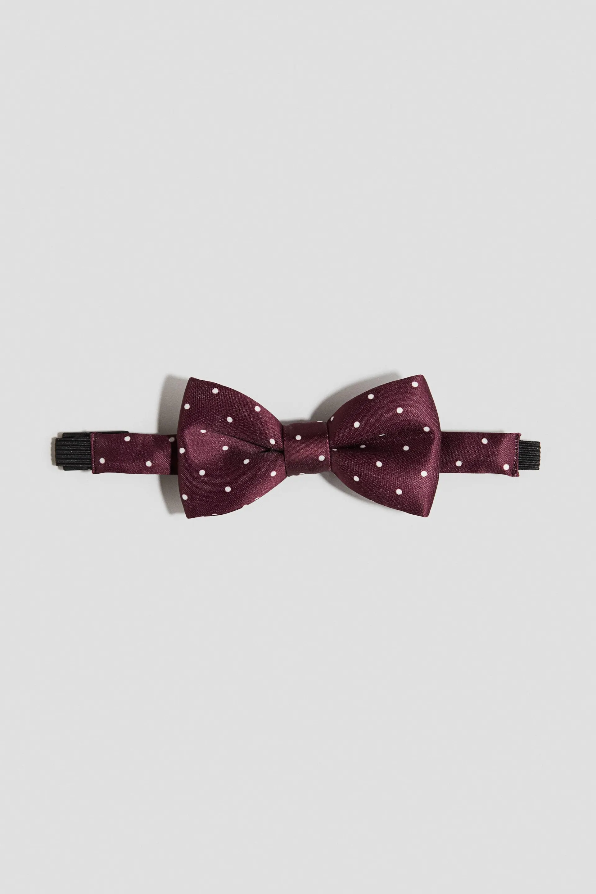 Bow tie