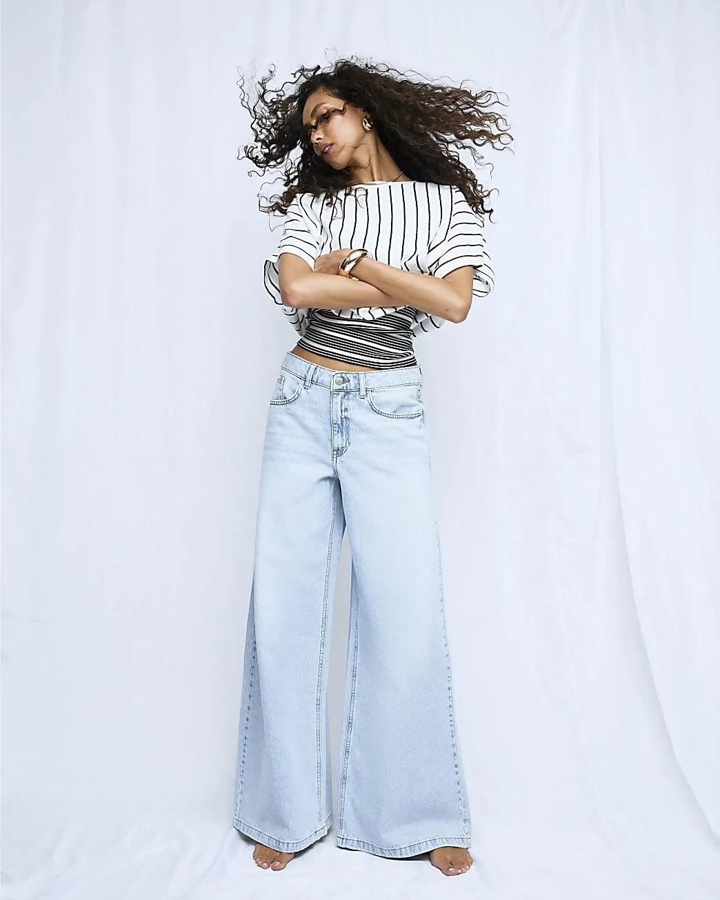 Blue Low Rise Baggy Wide Leg Jeans