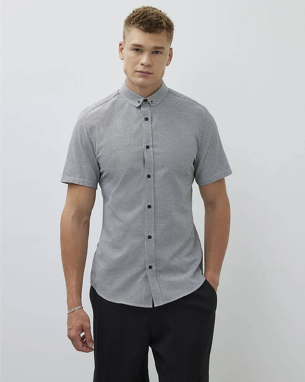 Black Muscle Fit Short Sleeve Dogtooth Shirt