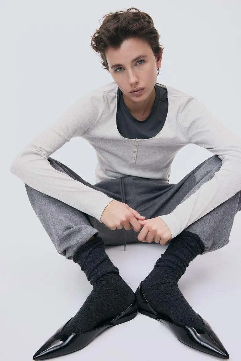Ribbed Henley top