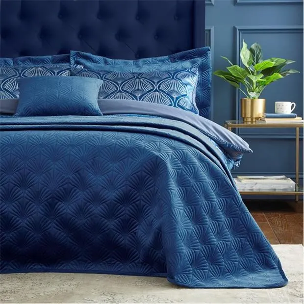 Deco Pearl Quilted Quilted Bedspread